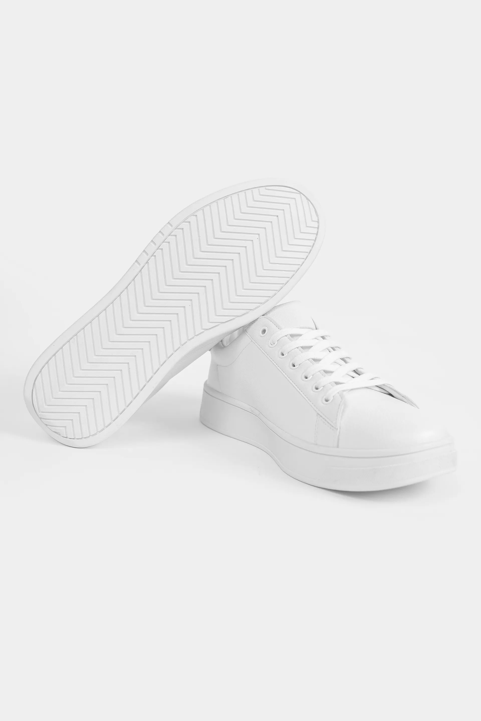 Casual Lace-Up Sneakers - Cougar Clothing