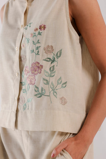 Yarn Dyed Sleeveless Embroidered Shirt - Cougar Clothing