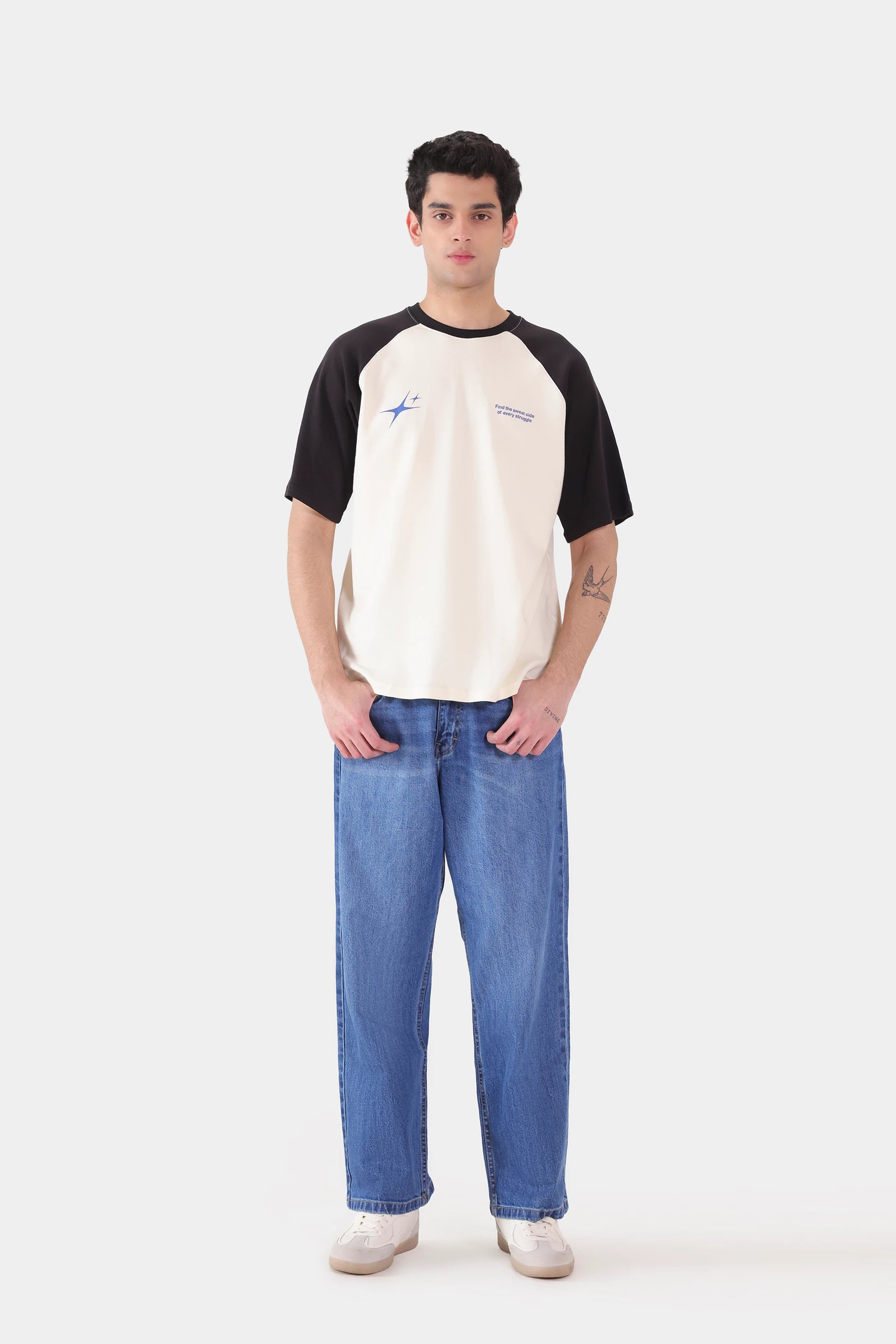 Contrast Raglan T-Shirt - Cougar Clothing