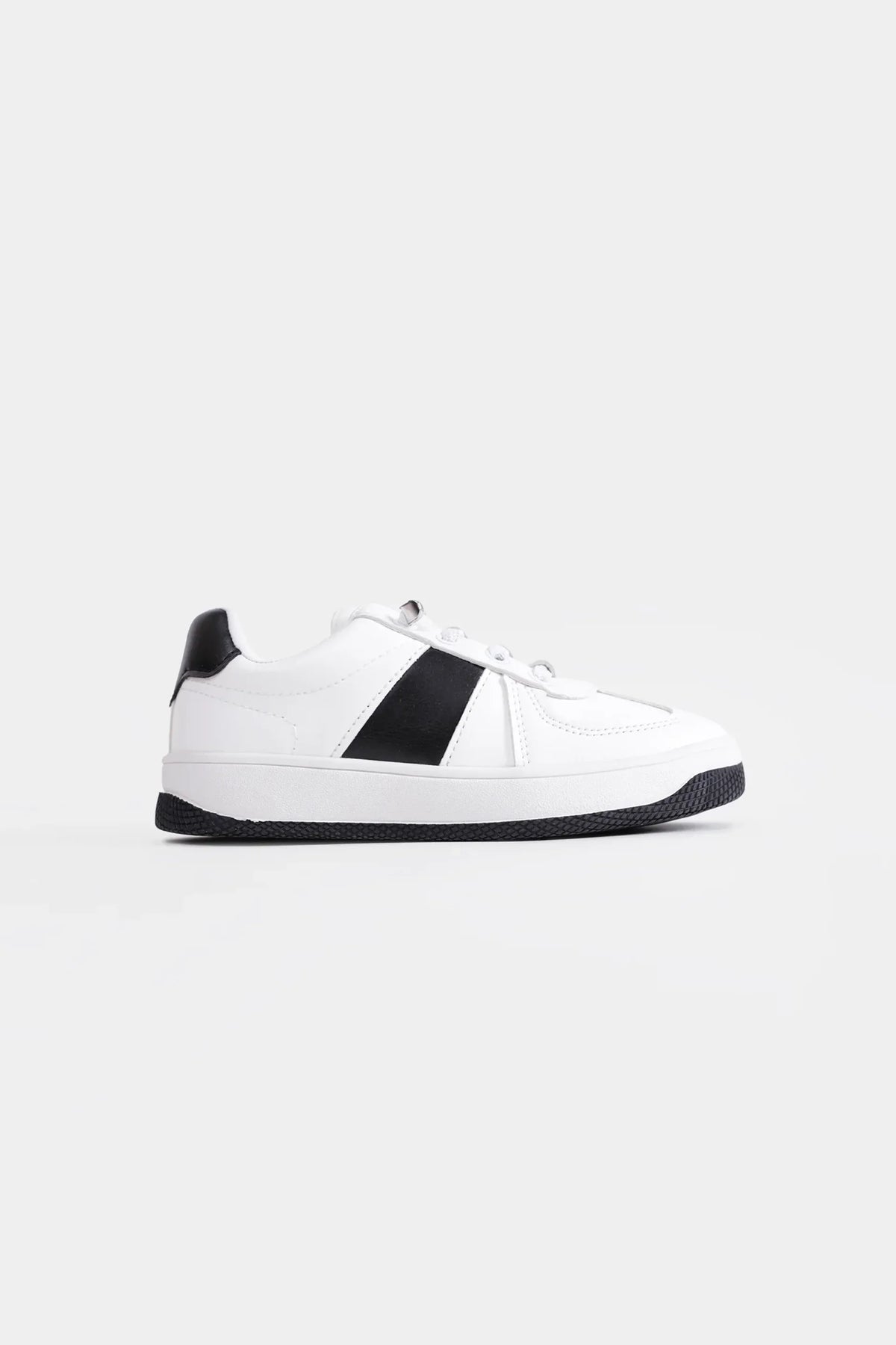 Retro Stripe Sneakers - Cougar Clothing