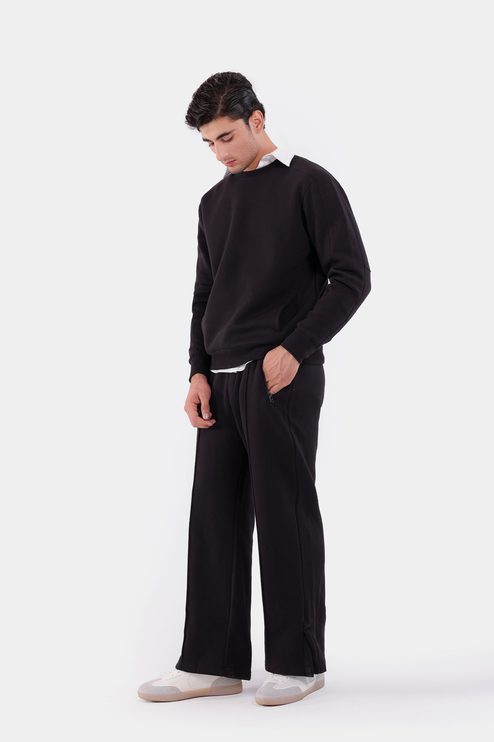 Pleated Trousers With Zipper Pockets - Cougar Clothing