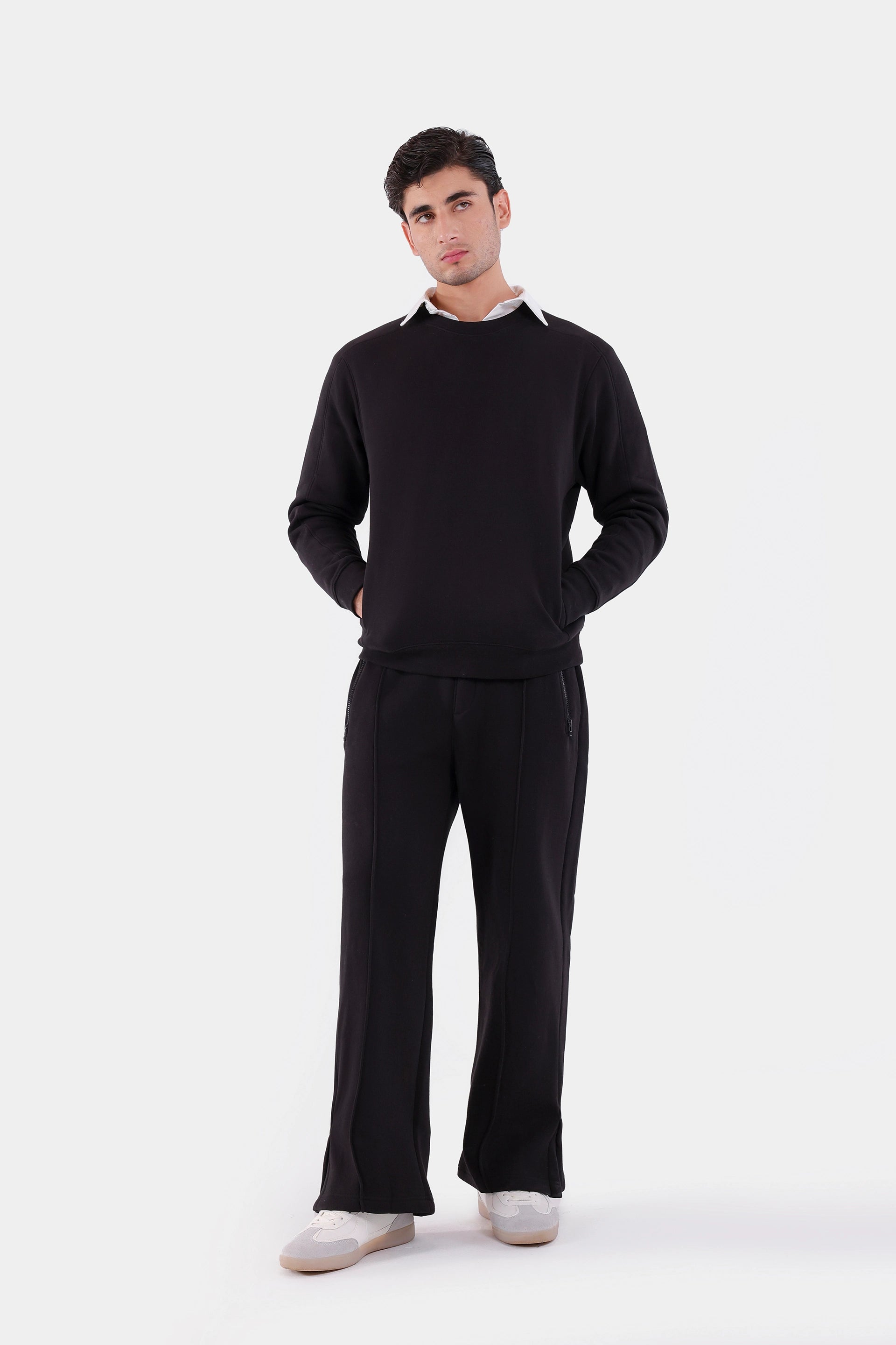 Pleated Trousers With Zipper Pockets - Cougar Clothing