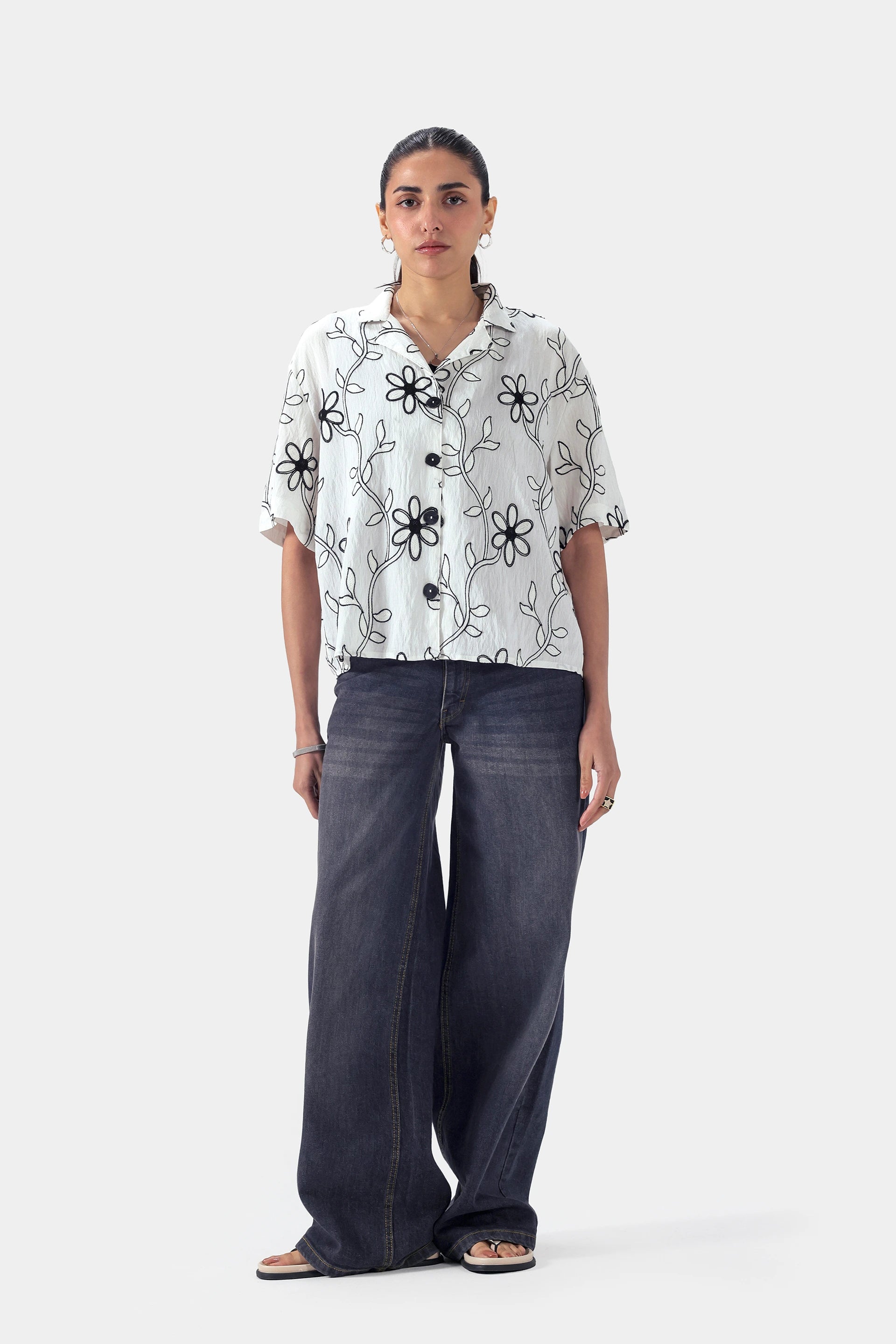 Embroidered Schiffli Shirt - Cougar Clothing