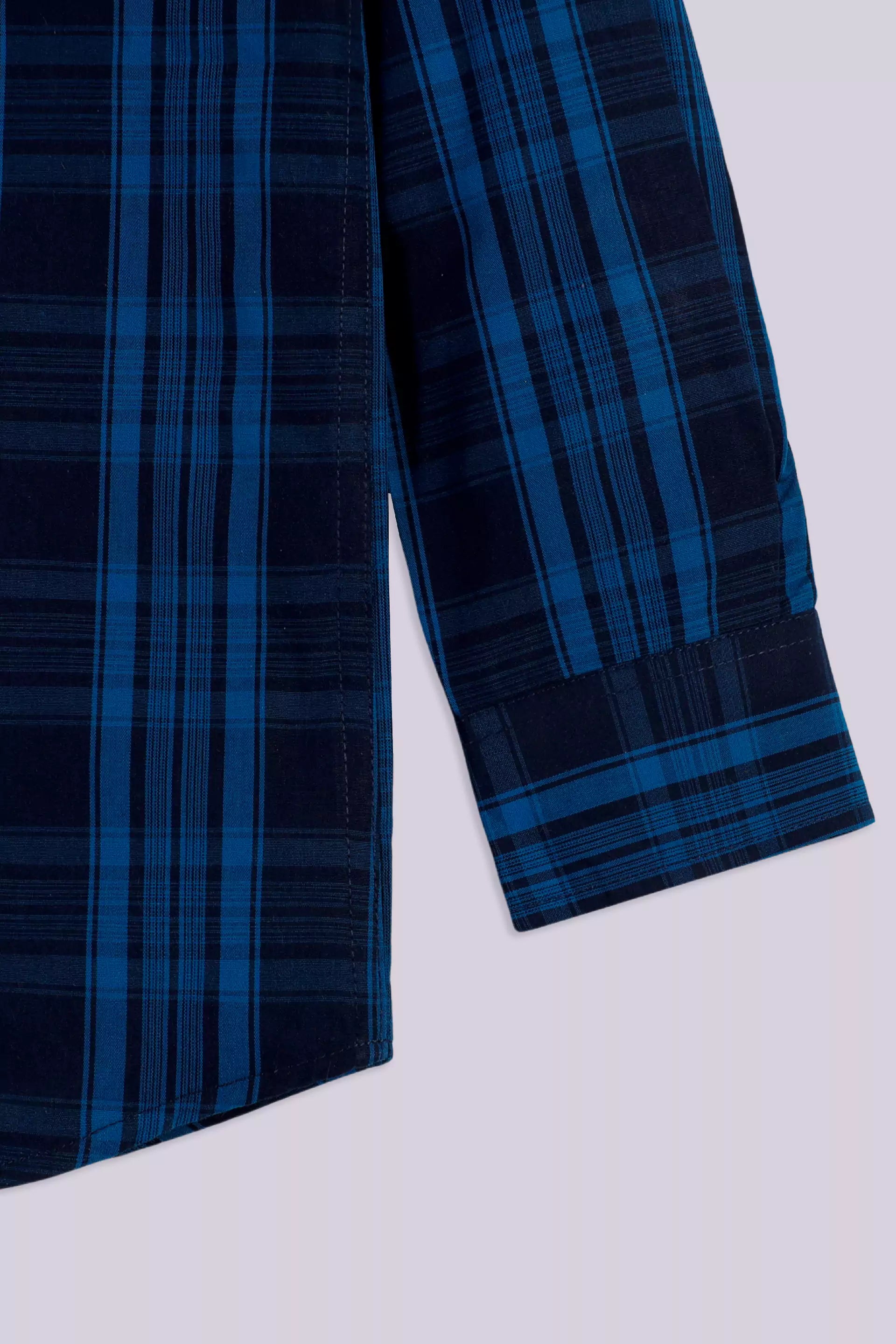 Button-Down Checkered Shirt - Cougar Clothing