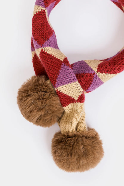 Diamond Pattern Cross Scarf - Cougar Clothing