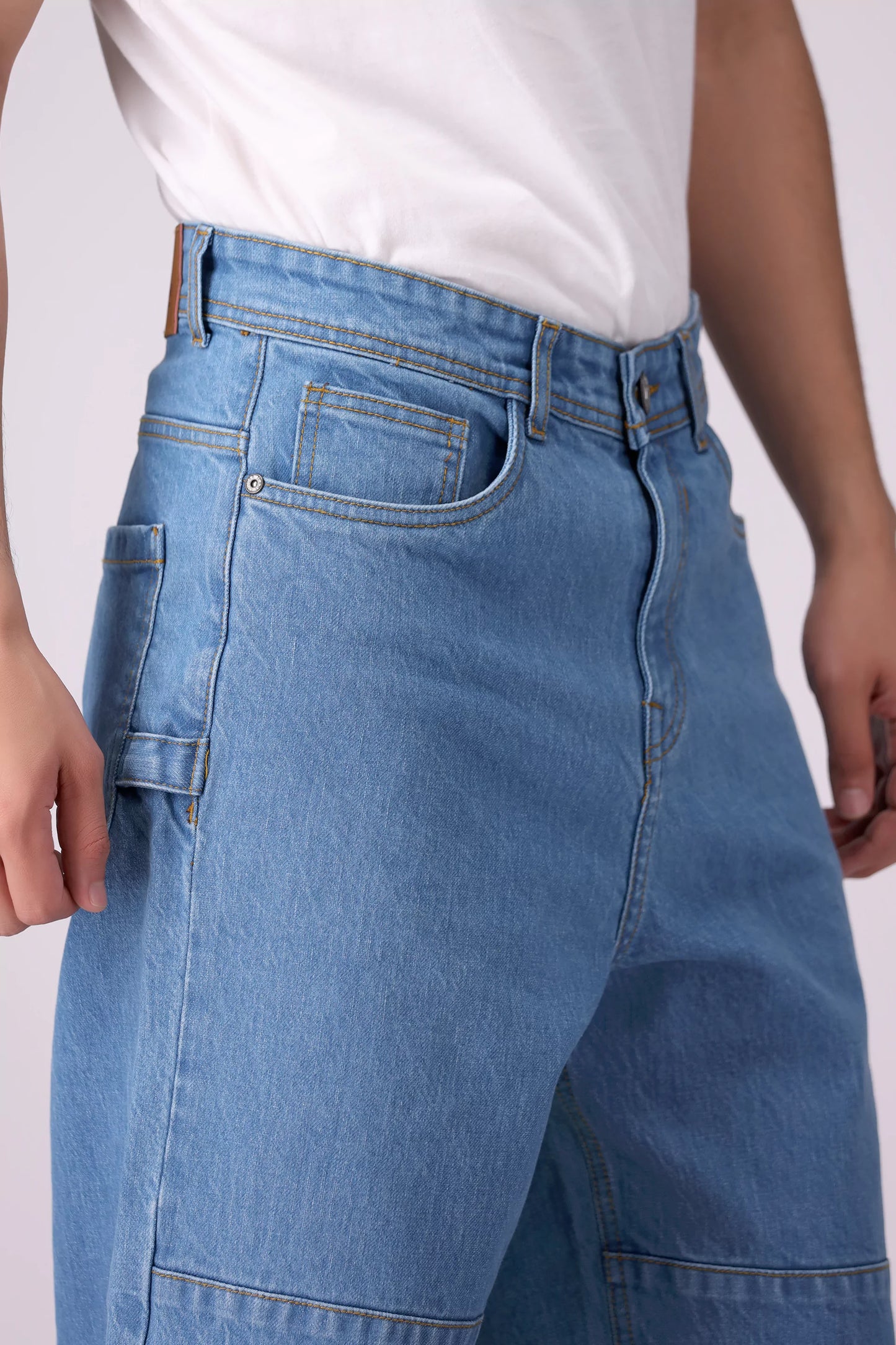 Loose Fit Jeans - Cougar Clothing