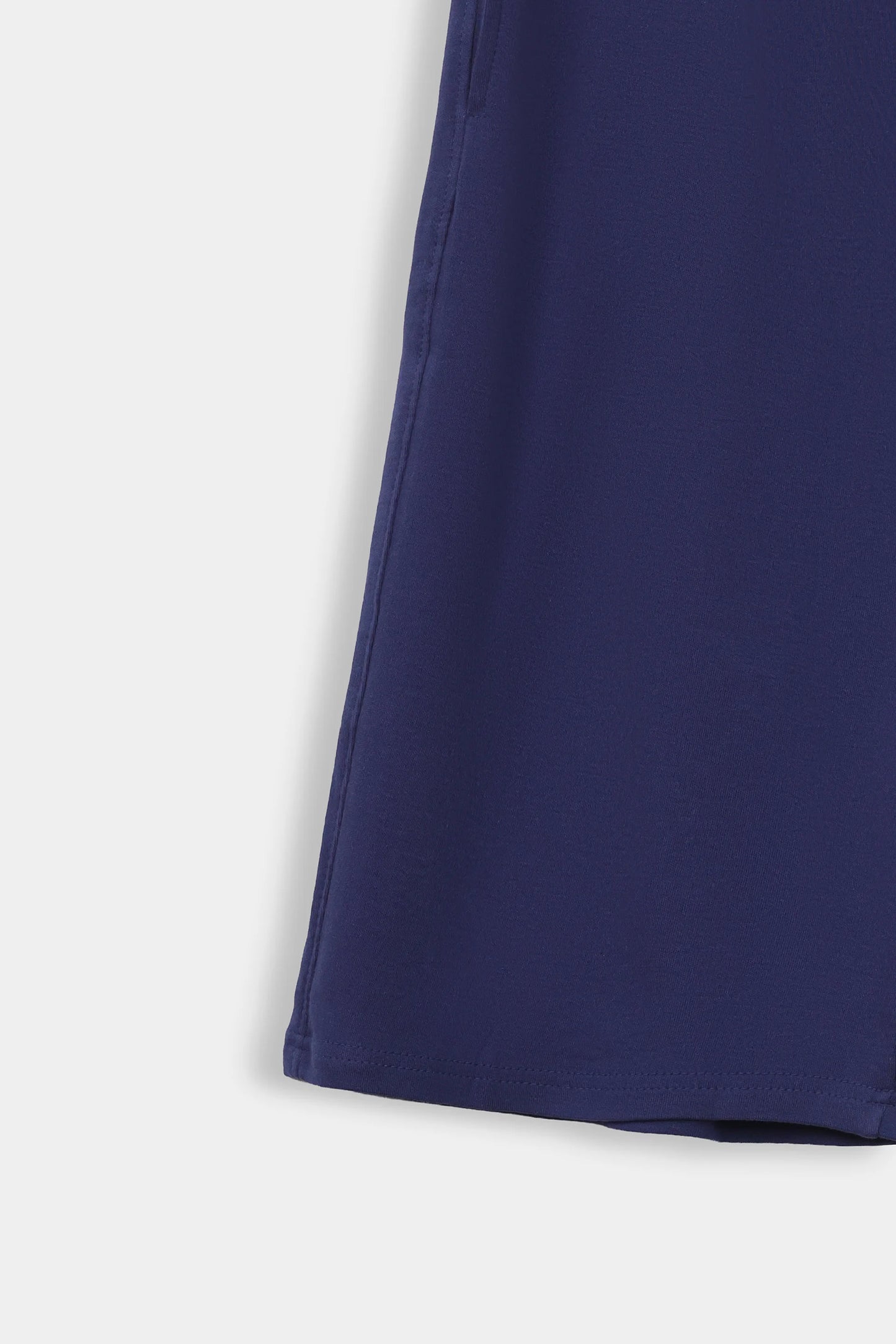 Basic Relaxed Shorts - Cougar Clothing