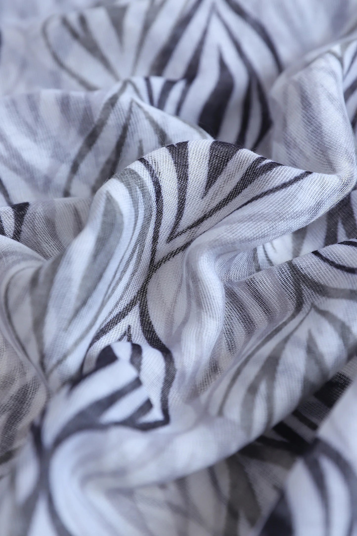 Patterned Scarf - Cougar Clothing