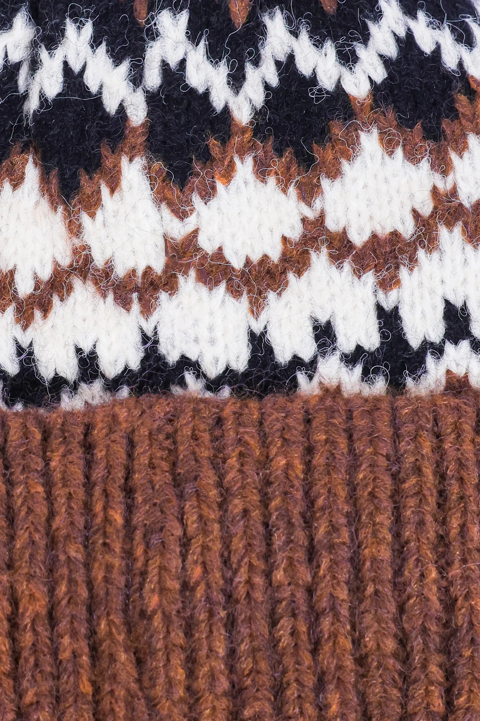 Jacquard Knit Beanie - Cougar Clothing