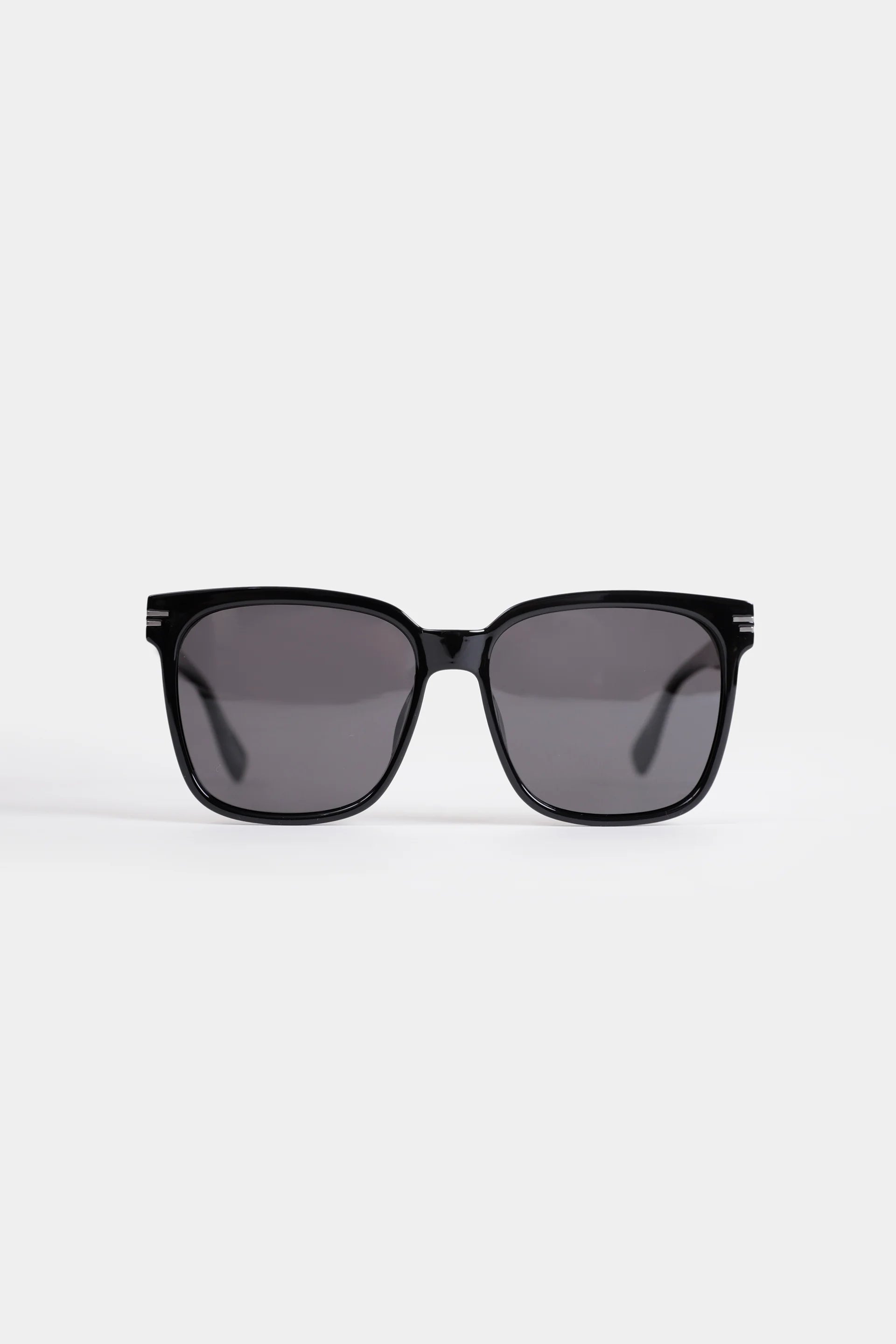 Retro Square Sunglasses - Cougar Clothing