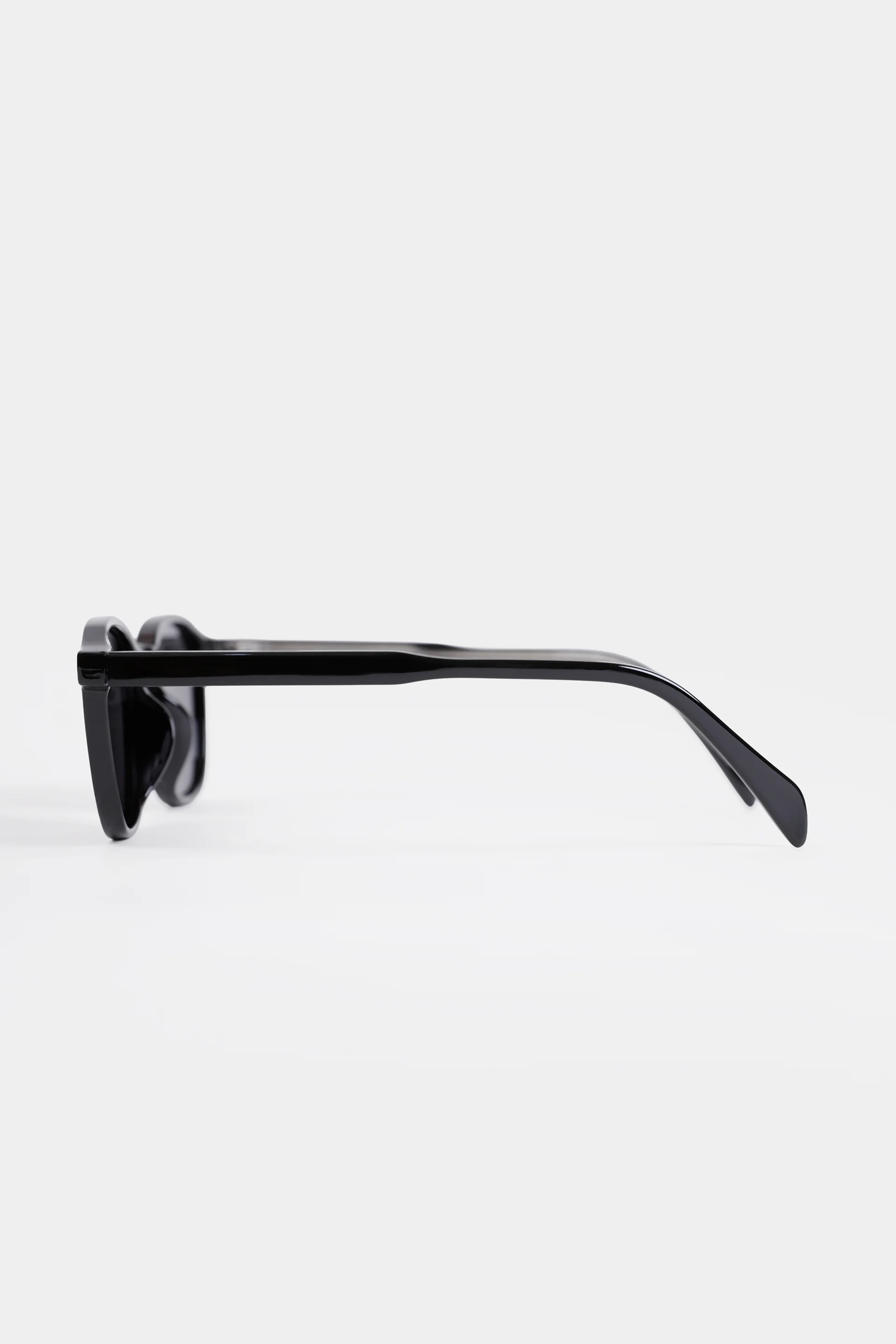Contrast Square Frame Sunglasses - Cougar Clothing