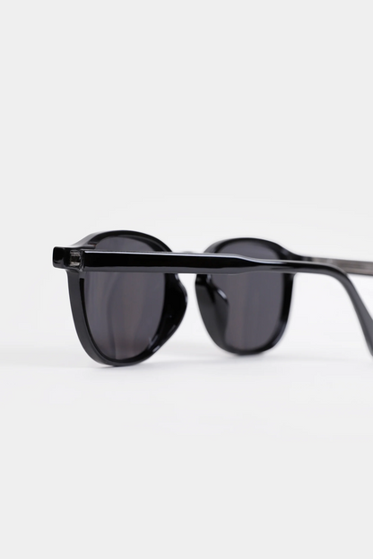 Contrast Square Frame Sunglasses - Cougar Clothing