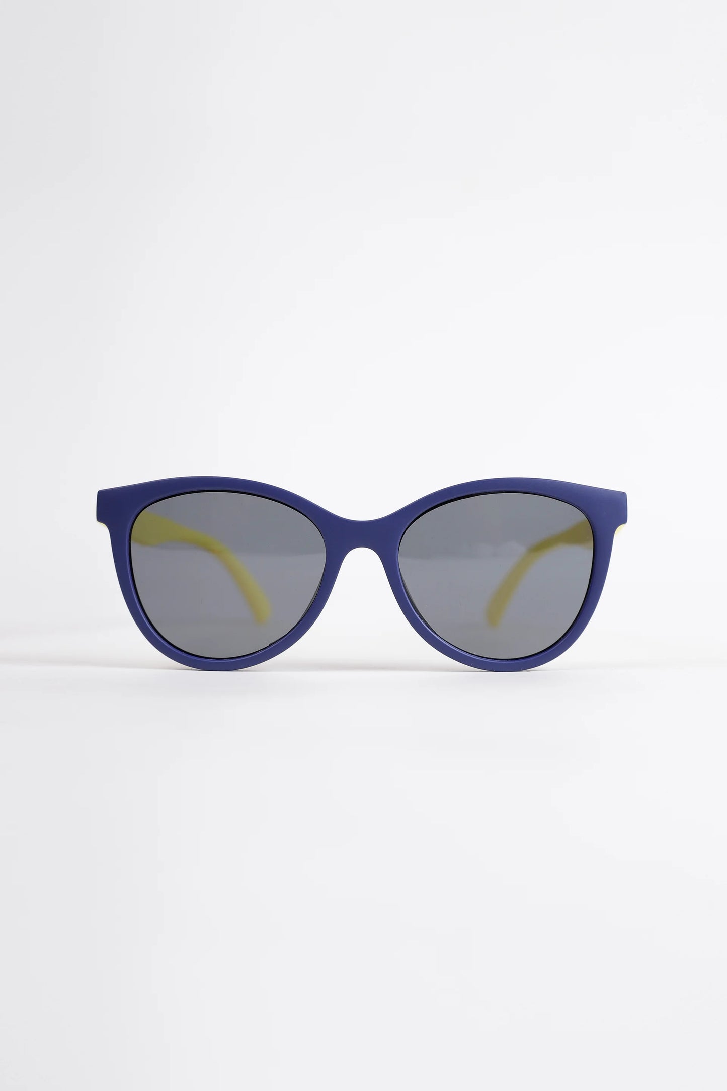 Contrast Frame Sunglasses - Cougar Clothing