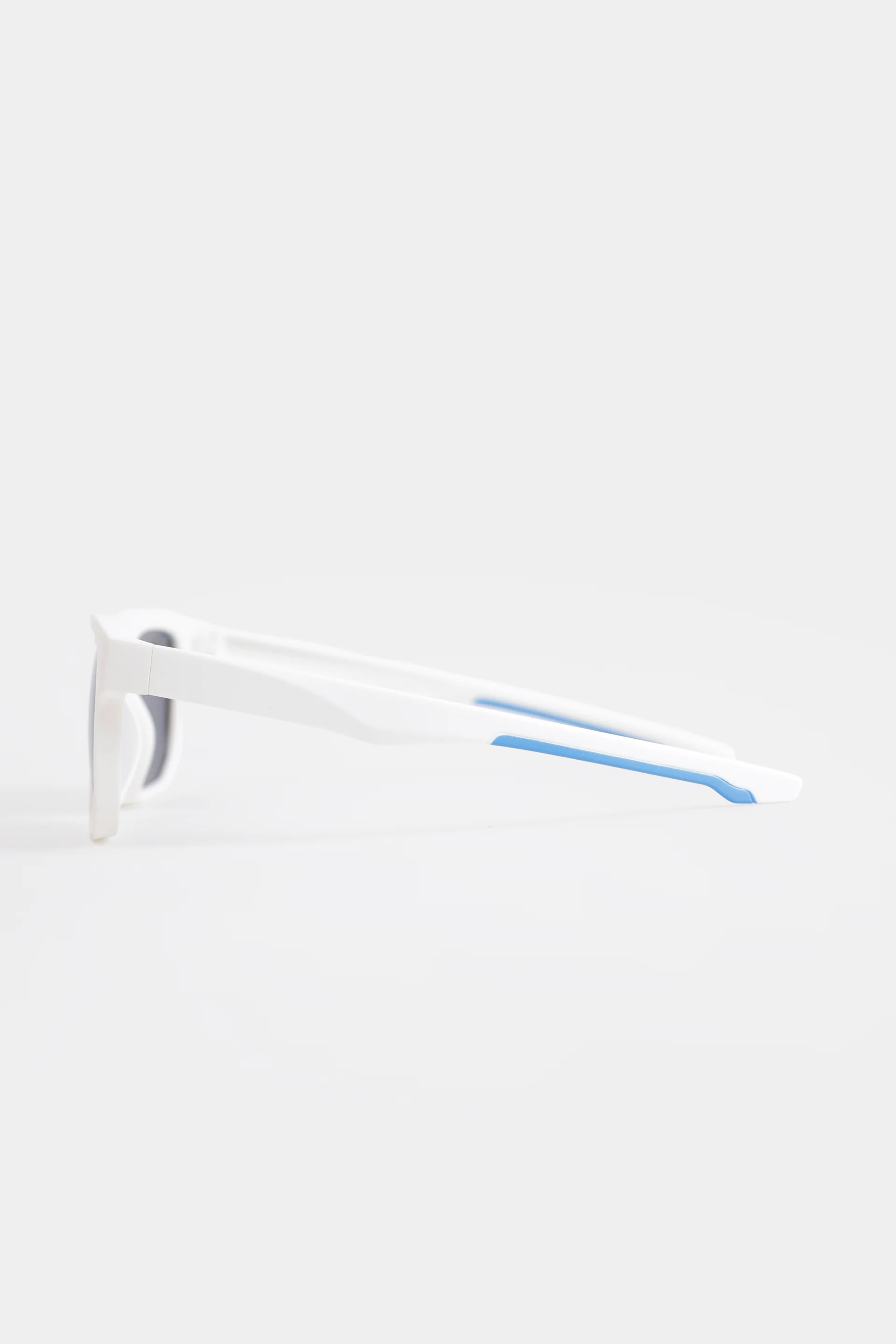 Thick Frame Sunglasses - Cougar Clothing