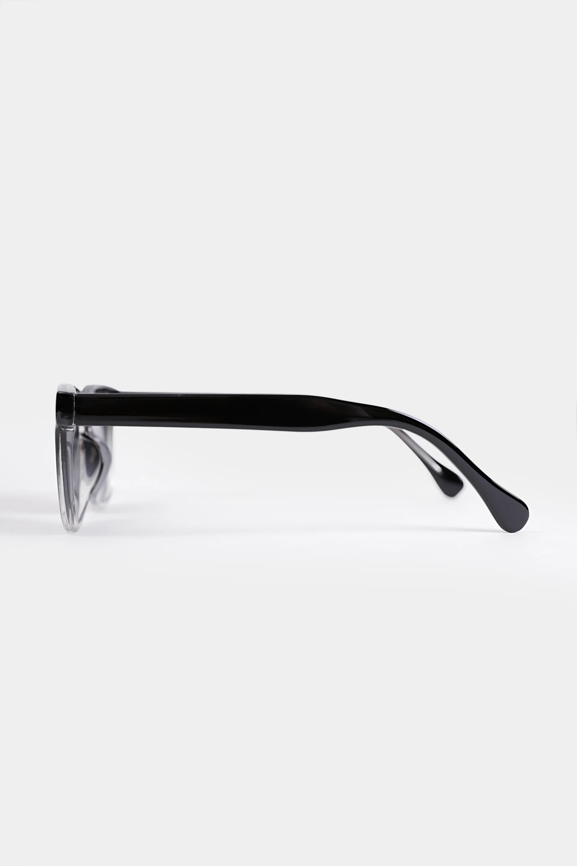 Two-Toned Framed Sunglasses - Cougar Clothing