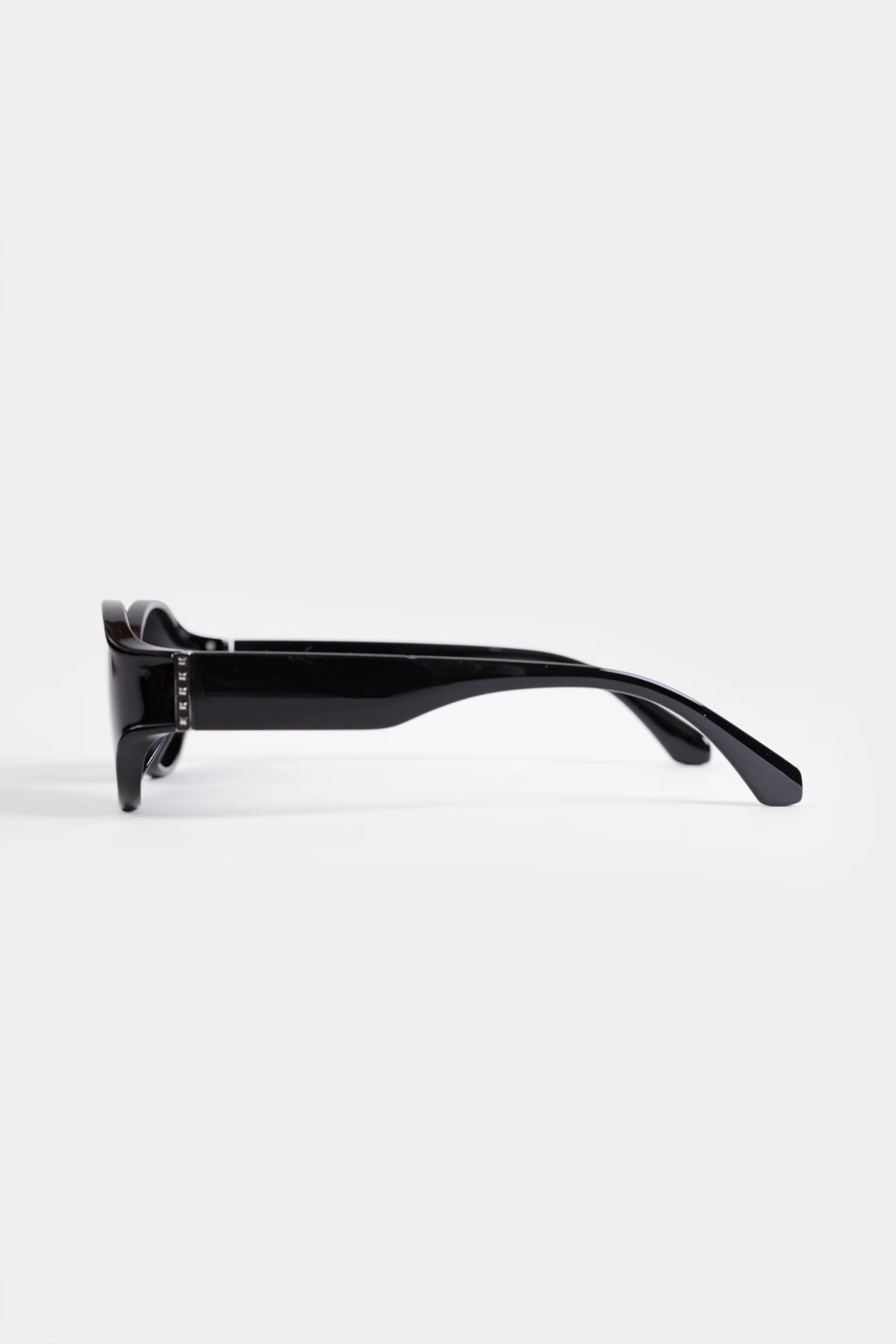 Oval Sunglasses - Cougar Clothing