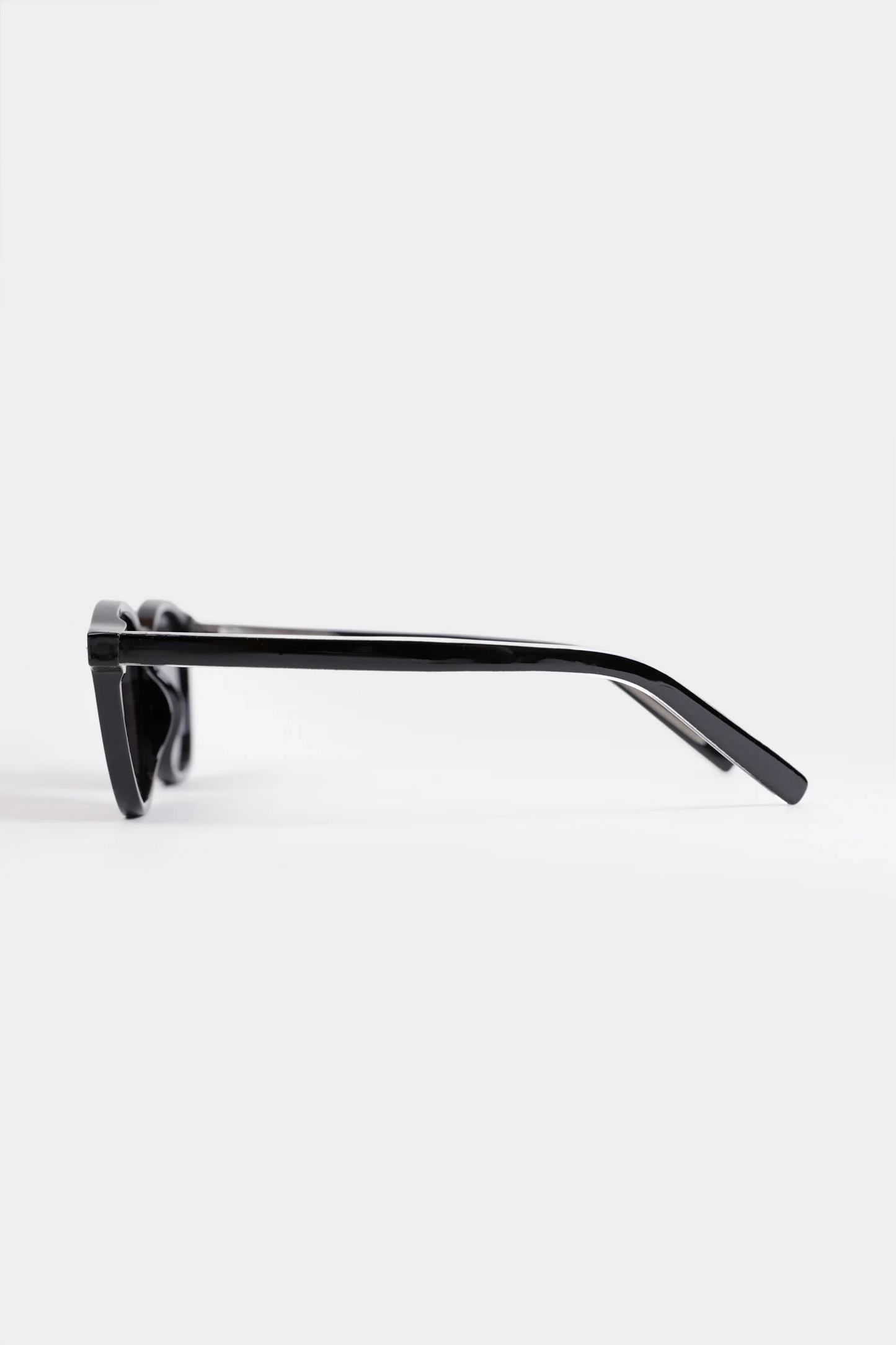 Round Tinted Sunglasses - Cougar Clothing