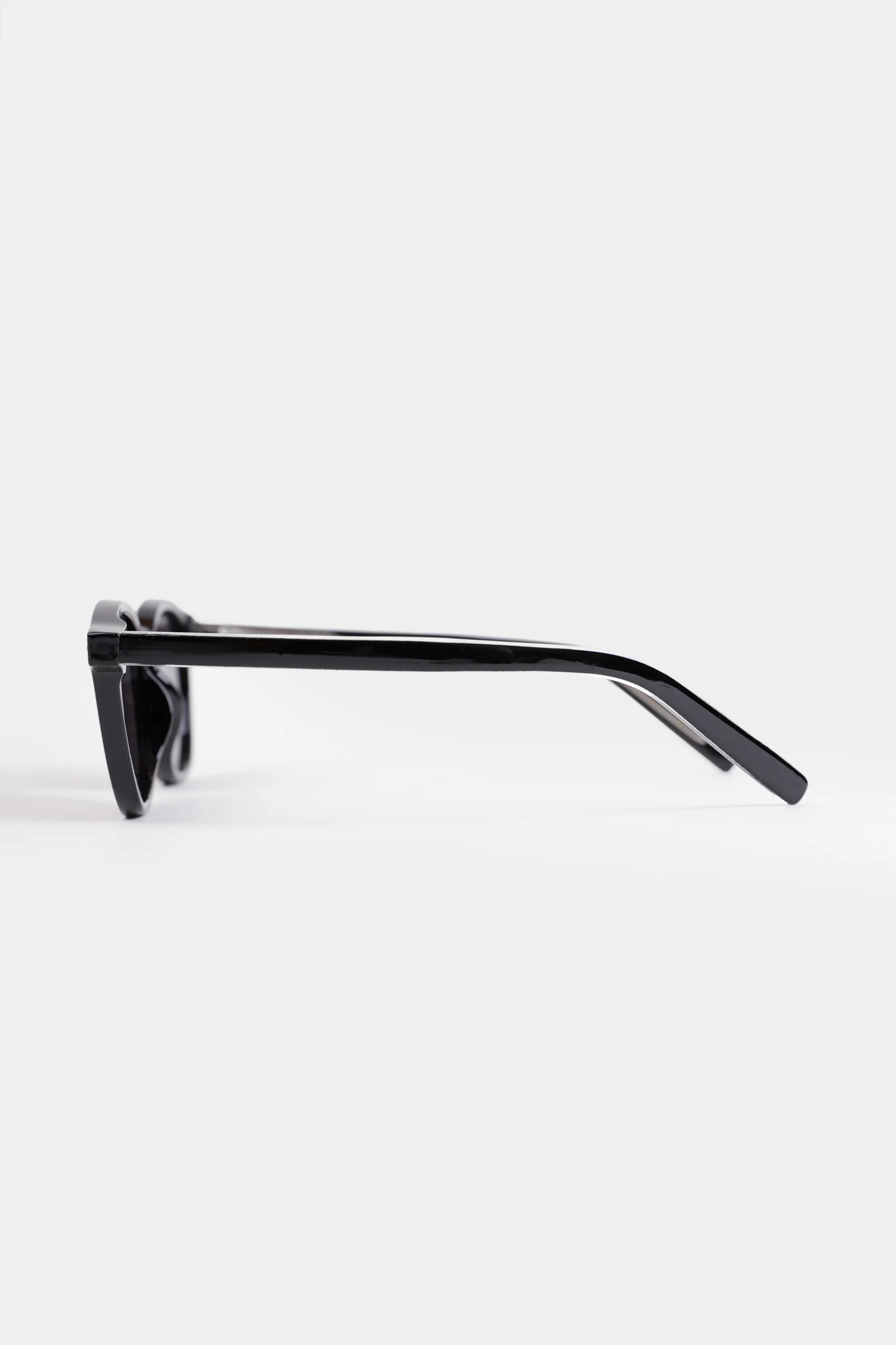Round Tinted Sunglasses - Cougar Clothing