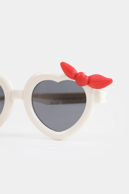 Heart-Frame Sunglasses - Cougar Clothing
