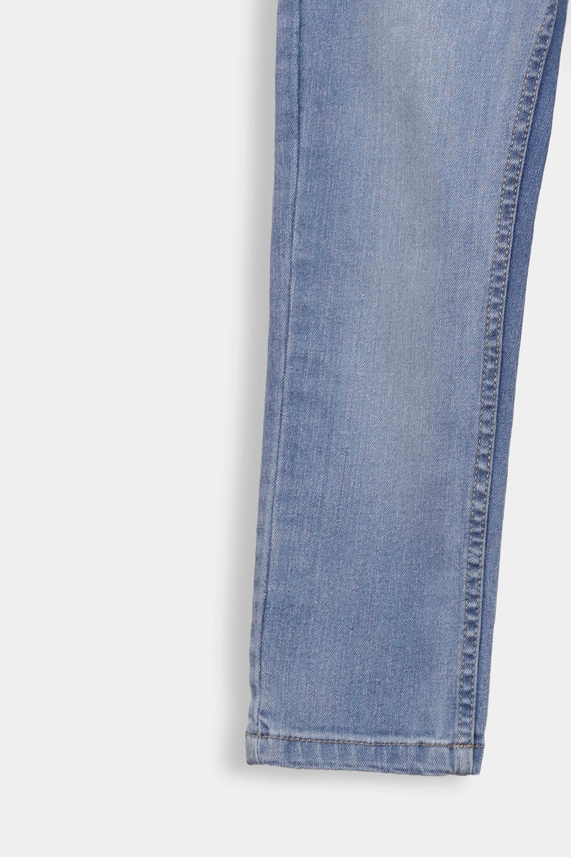 Slim Fit Jeans - Cougar Clothing