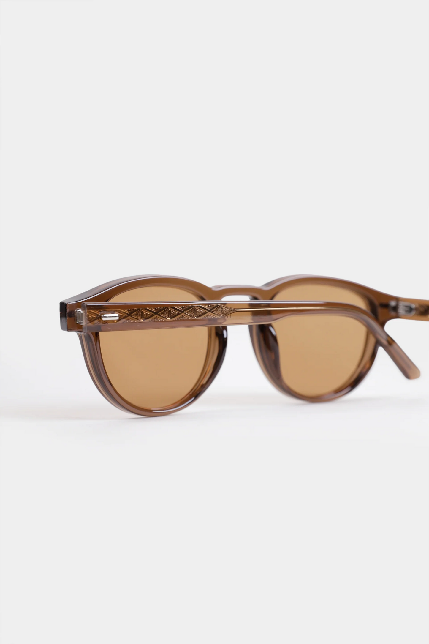 Round Amber Tinted Sunglasses - Cougar Clothing