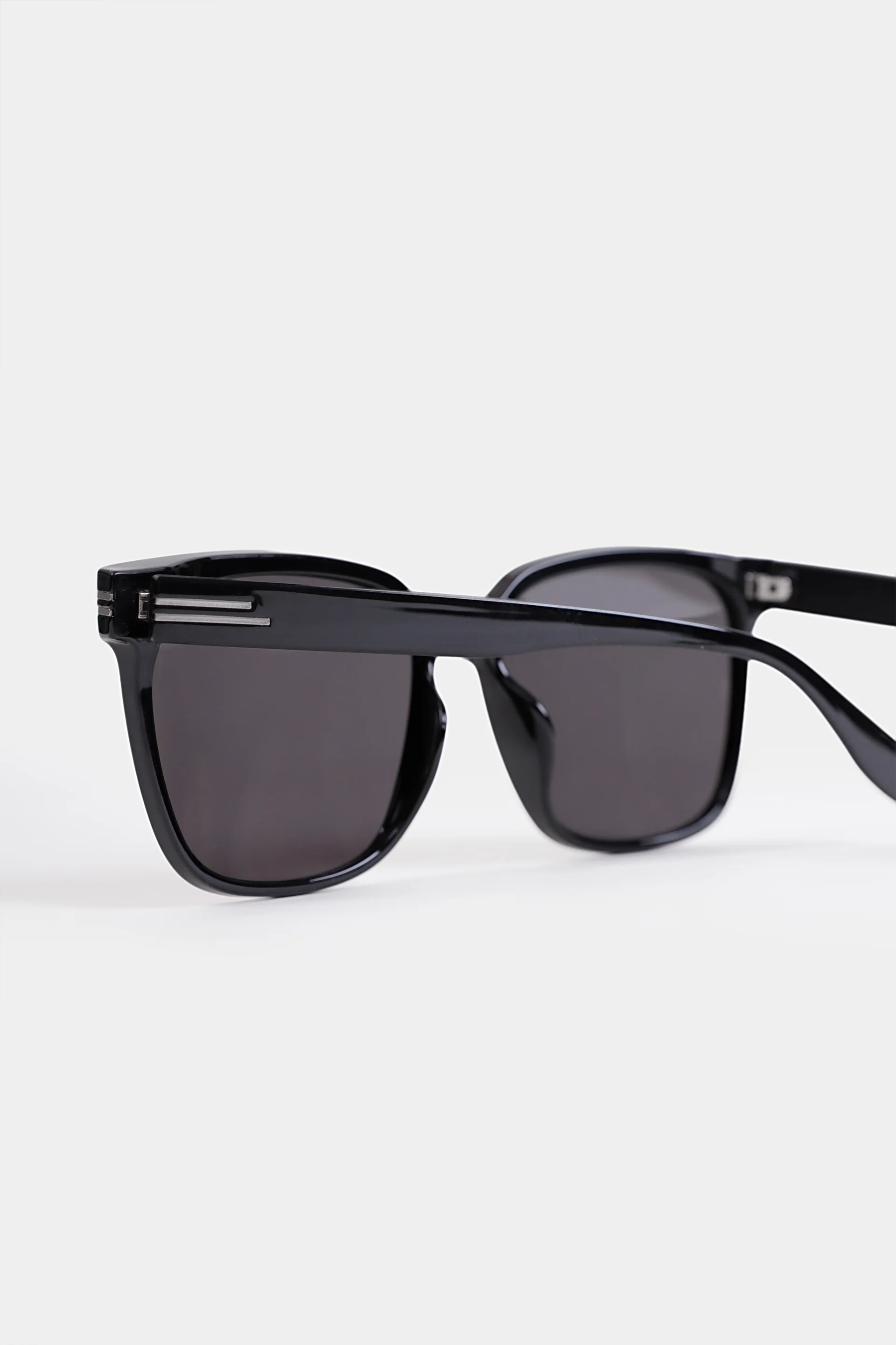 Retro Square Sunglasses - Cougar Clothing