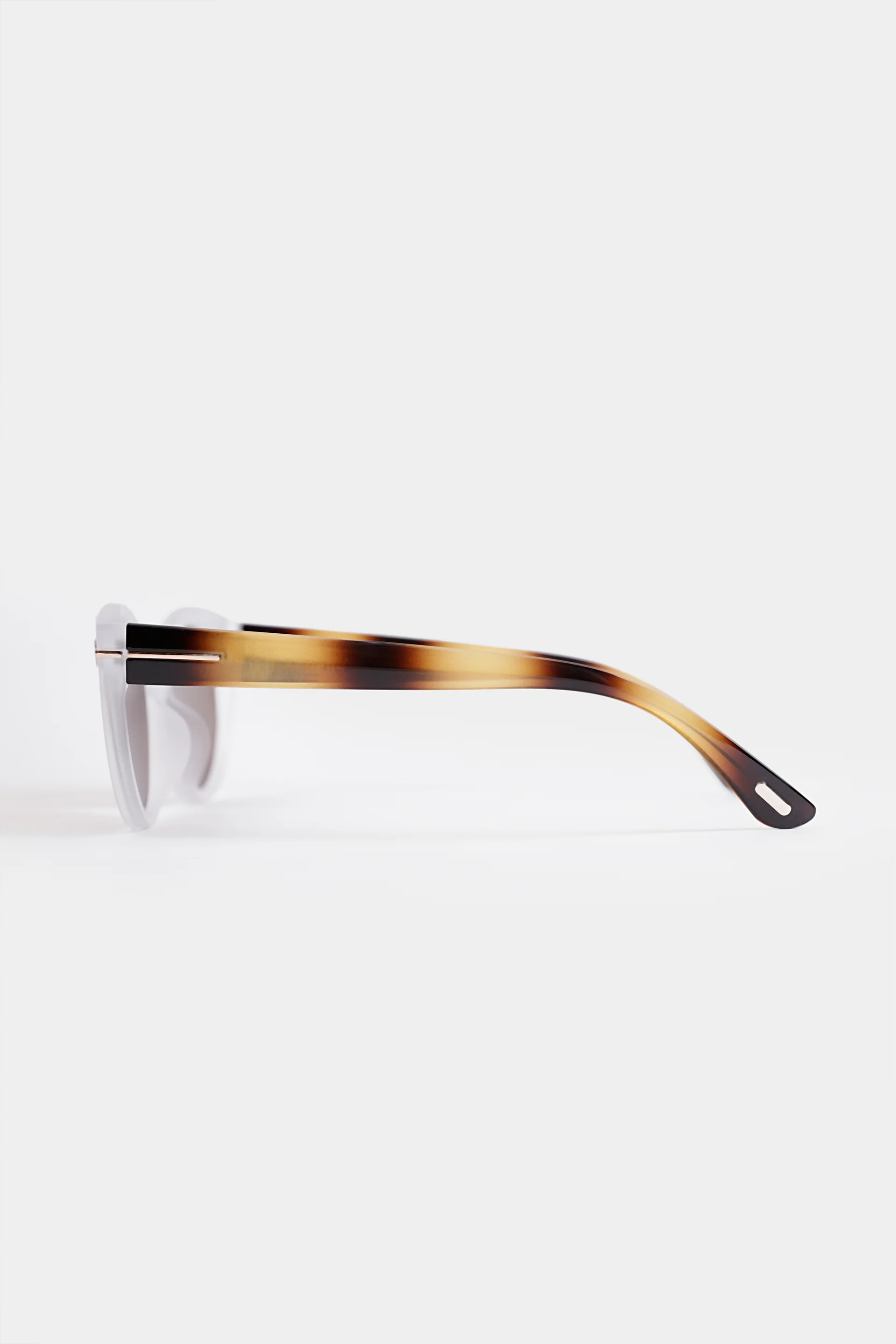 Cat-Eye Sunglasses With Contrast Temples - Cougar Clothing