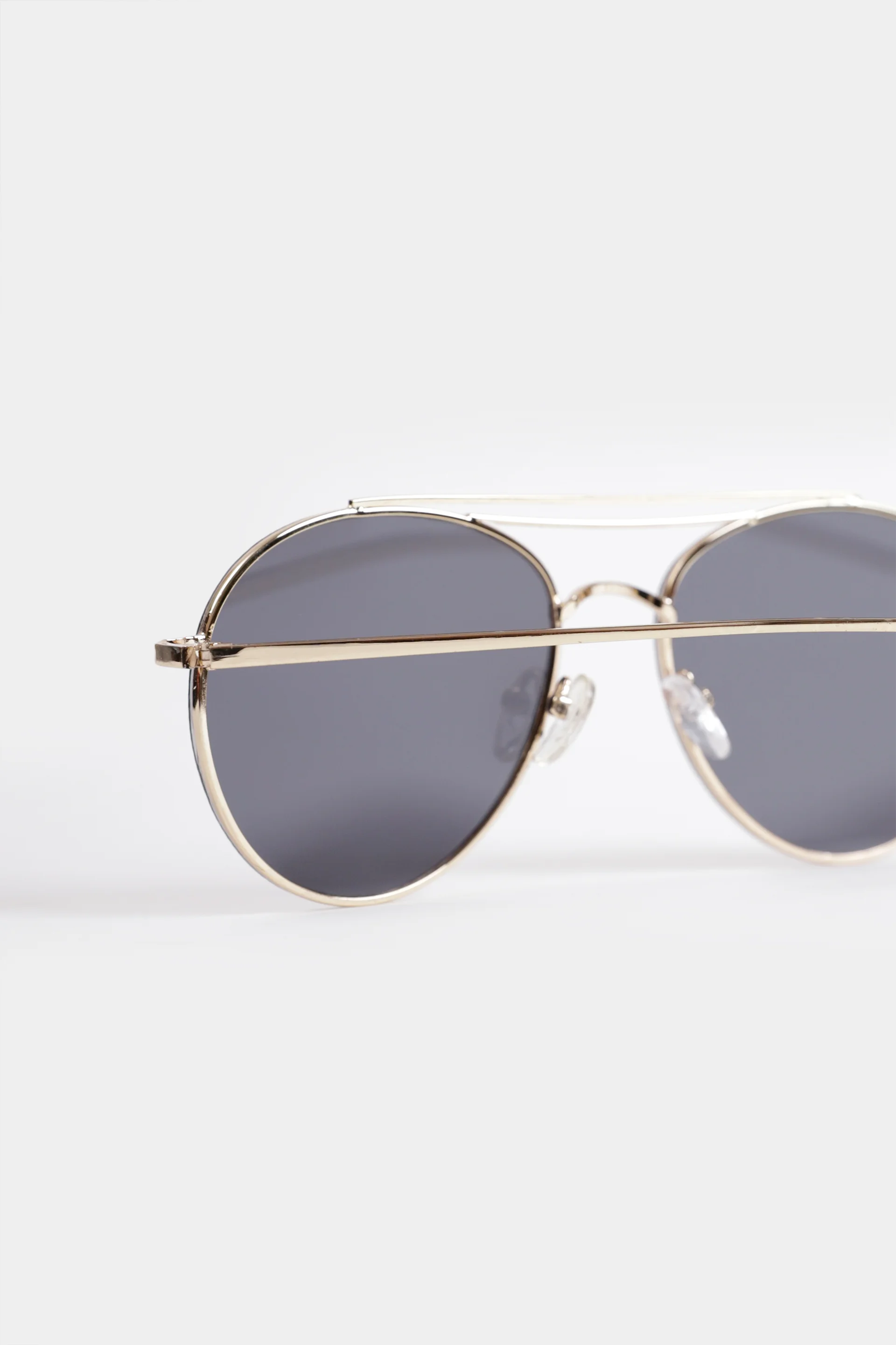 Slim Gold Frame Aviator Sunglasses - Cougar Clothing