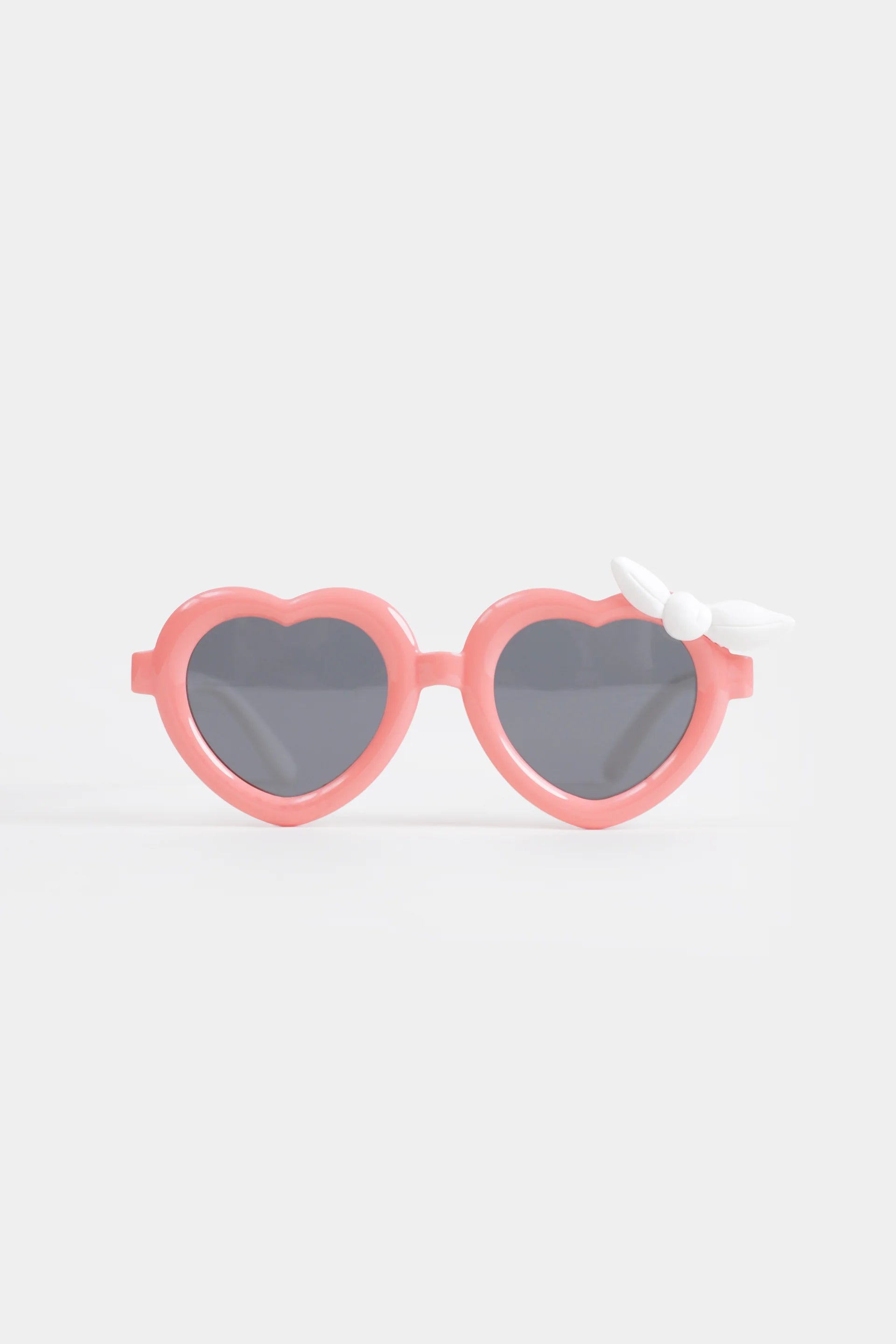 Heart-Frame Sunglasses - Cougar Clothing