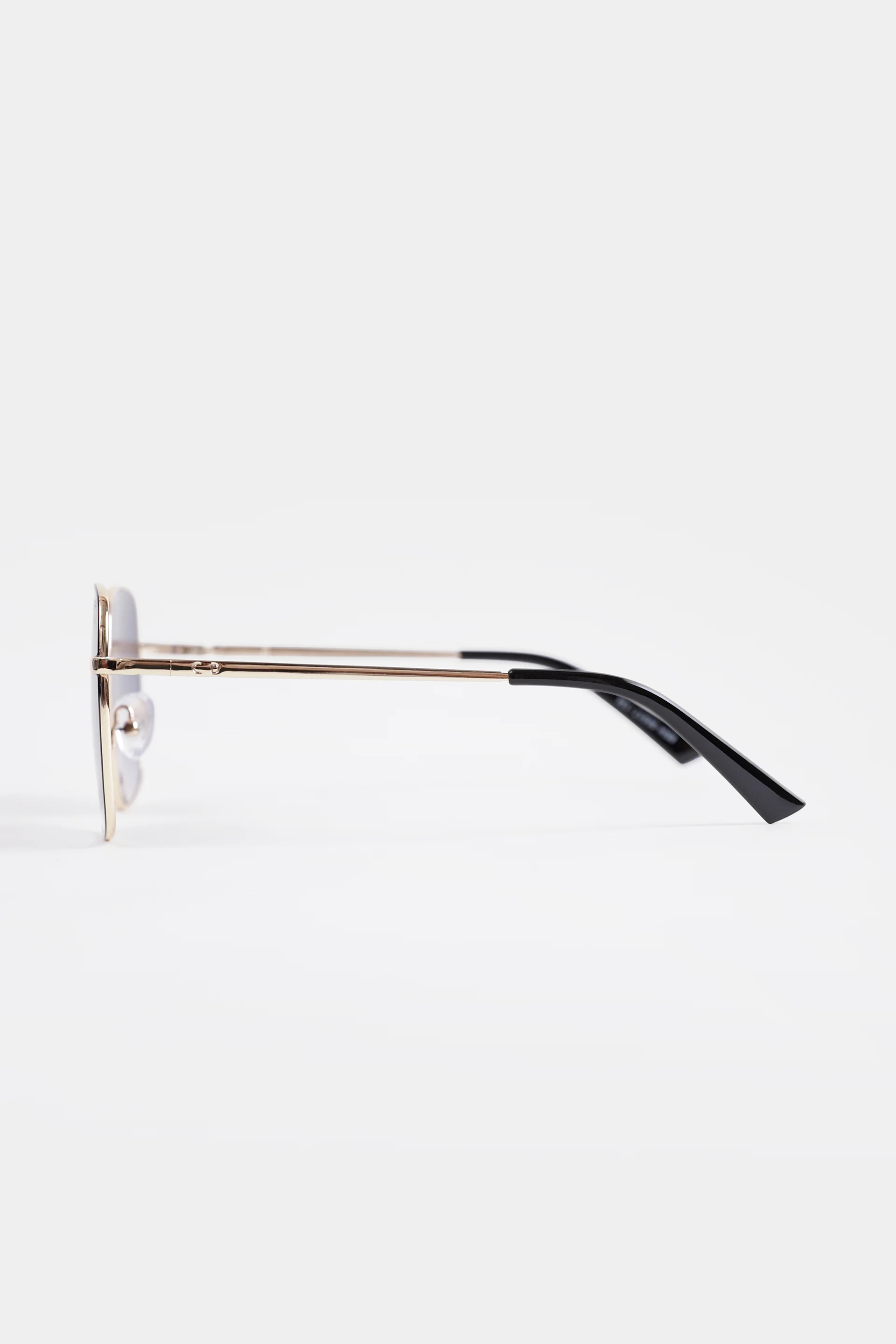 Gradient Sunglasses With Metallic Frame - Cougar Clothing