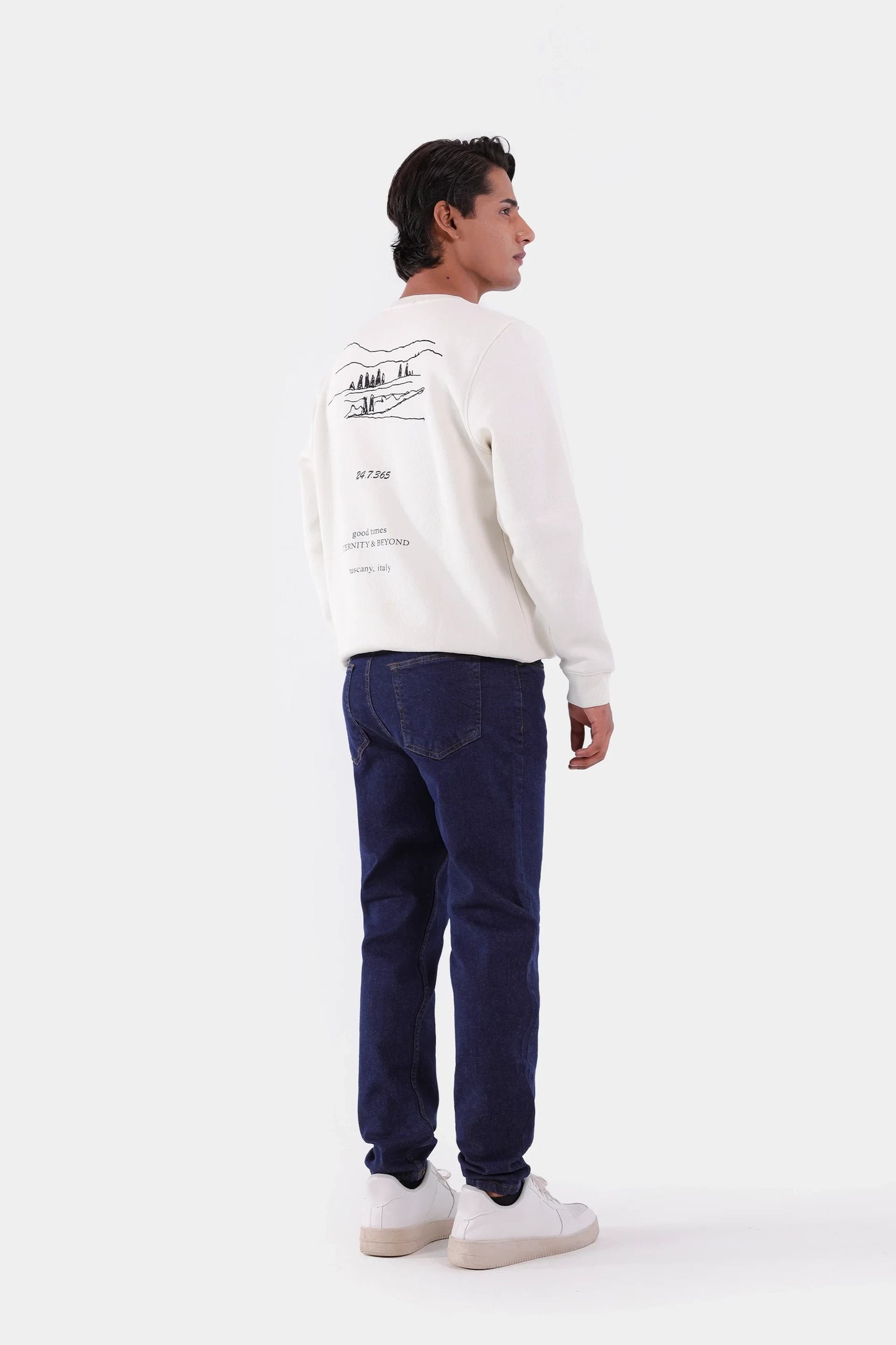 Relaxed Embroidered Sweatshirt - Cougar Clothing