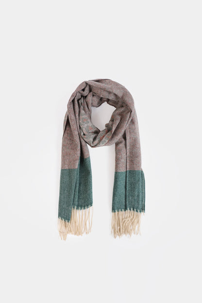 Contrast Accented Knit Shawl - Cougar Clothing