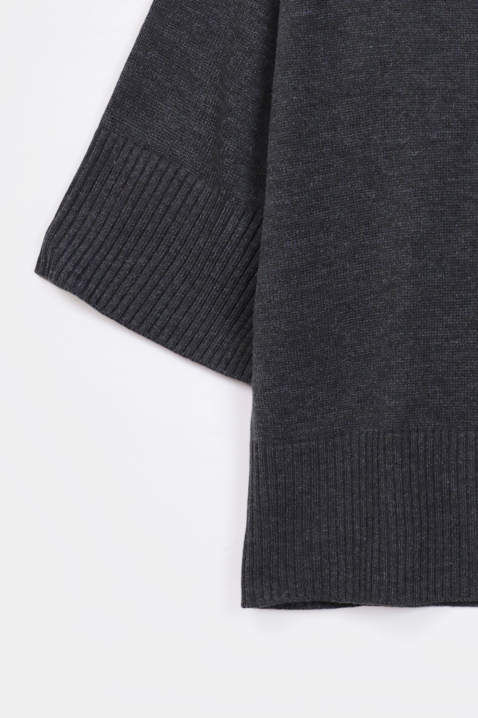 Oversized Sweater - Cougar Clothing