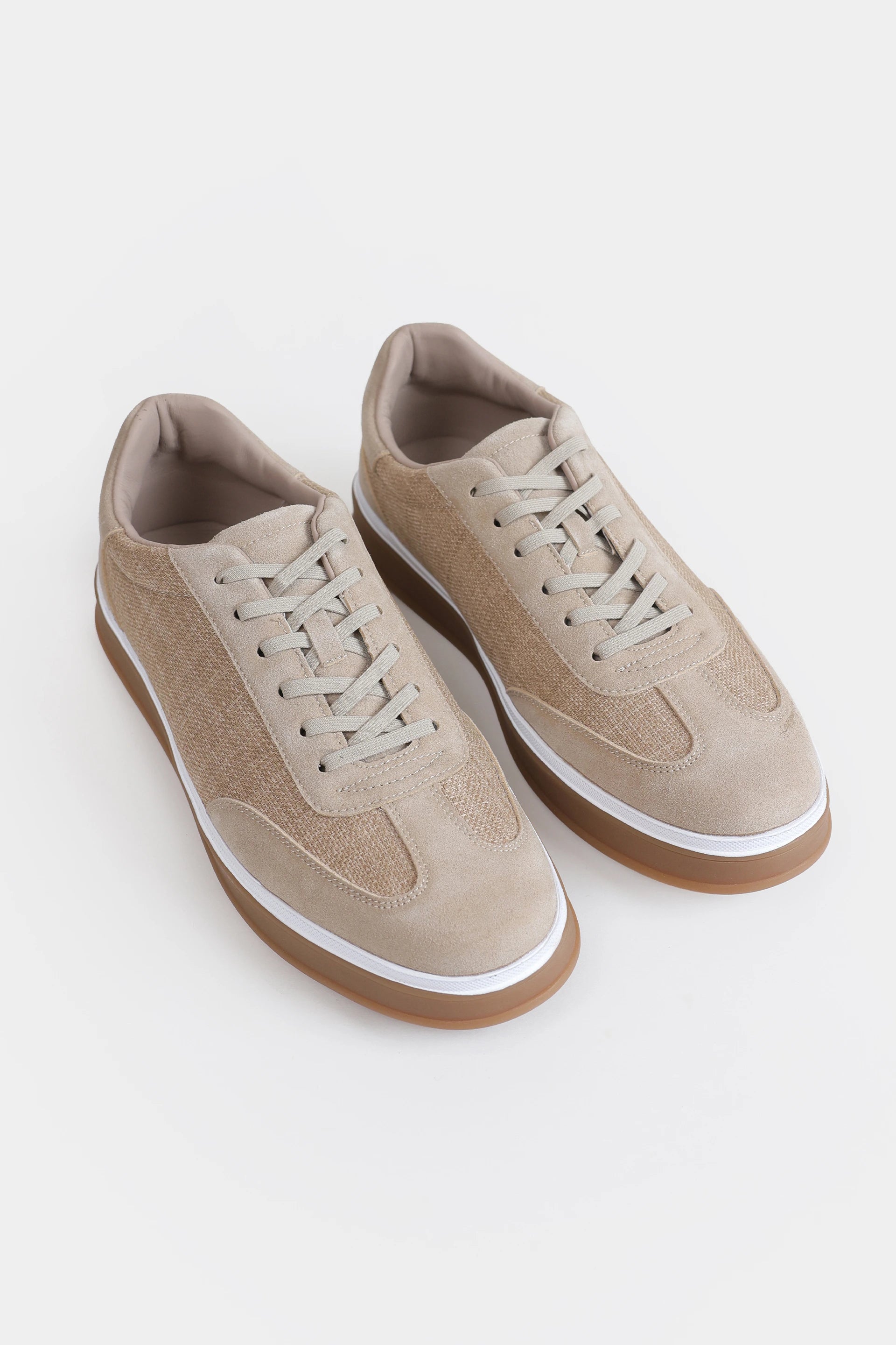 Low-Top Suede Sneakers - Cougar Clothing