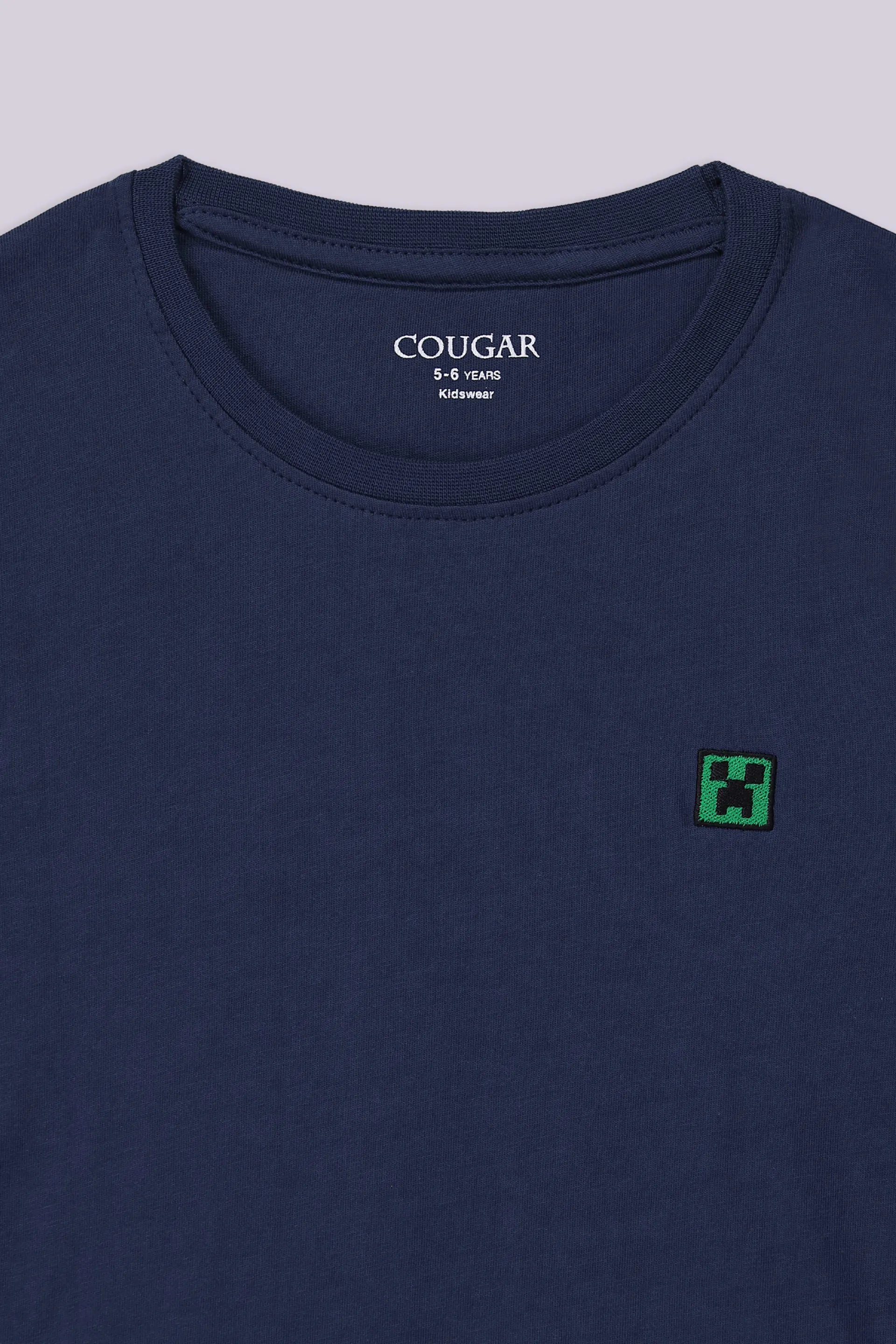 T-Shirt With Minimal Embroidered Badge - Cougar Clothing