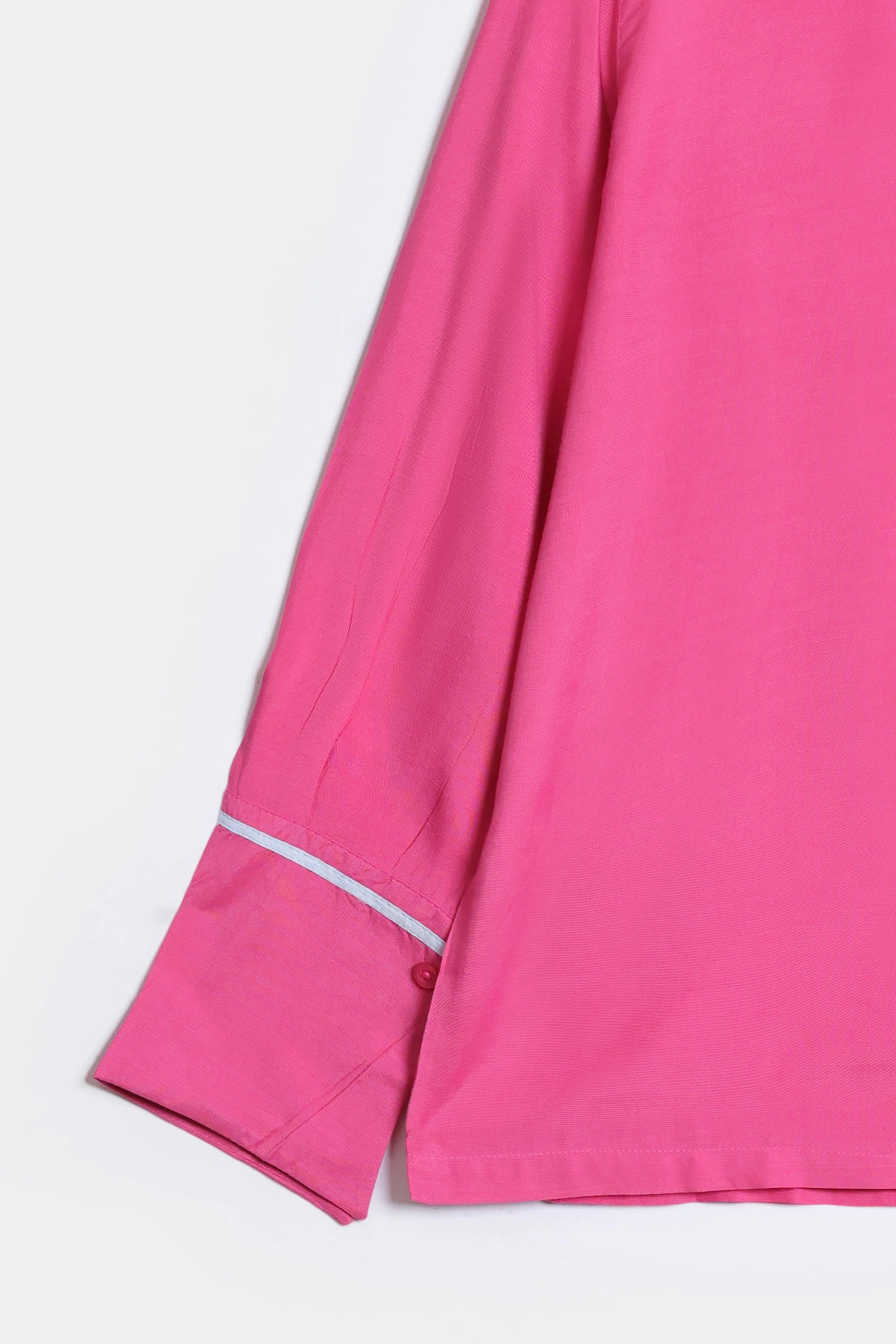 Zig-zag Trim Shirt - Cougar Clothing
