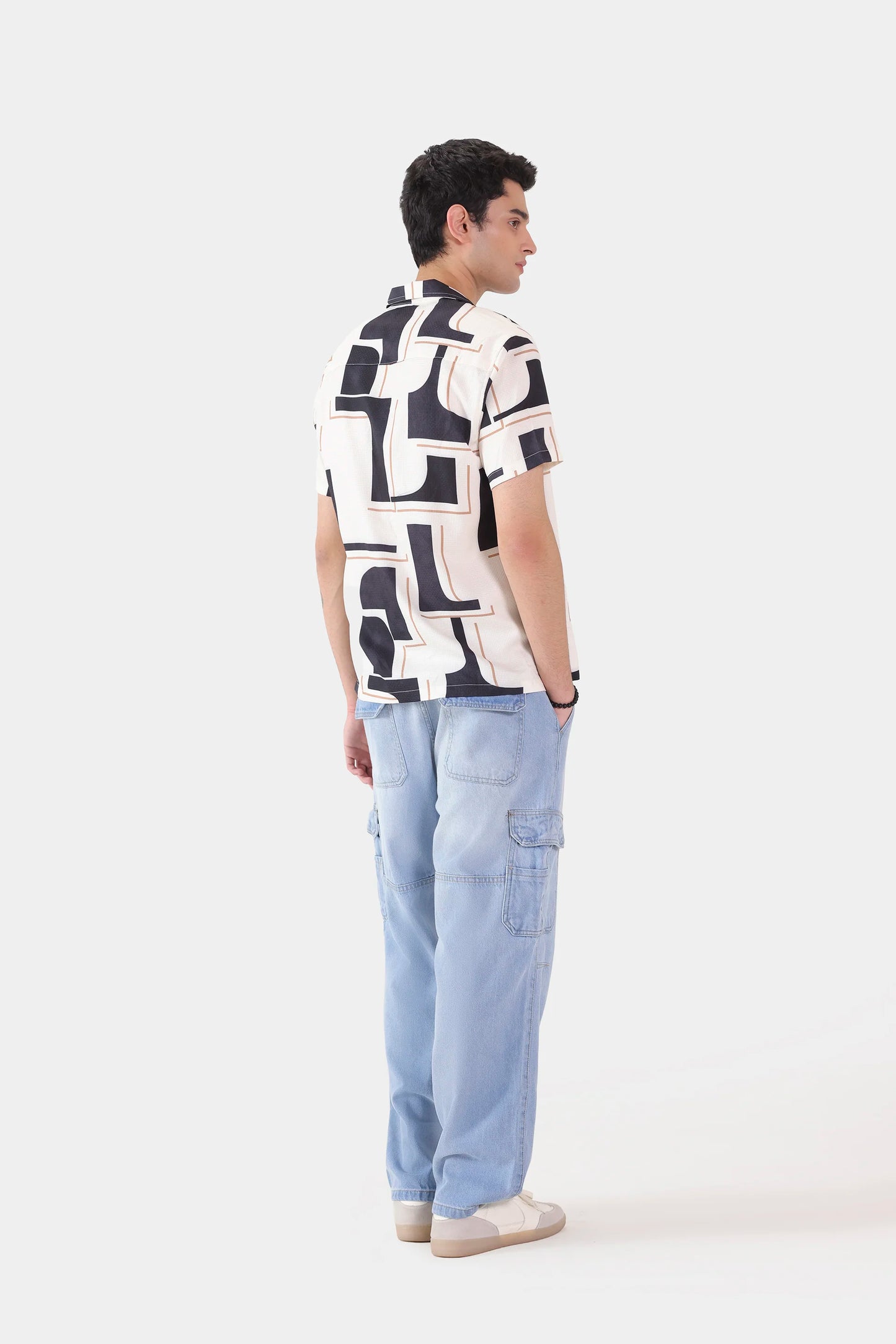 Resort Relaxed Shirt - Cougar Clothing