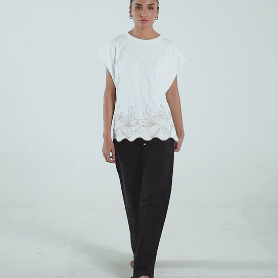 Embroidered Sleeveless T-Shirt - Cougar Clothing