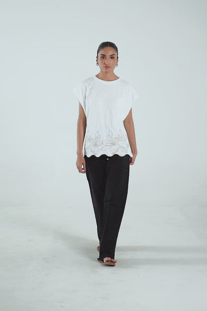 Embroidered Sleeveless T-Shirt - Cougar Clothing