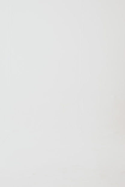 Embroidered Short-Sleeved Sweater - Cougar Clothing