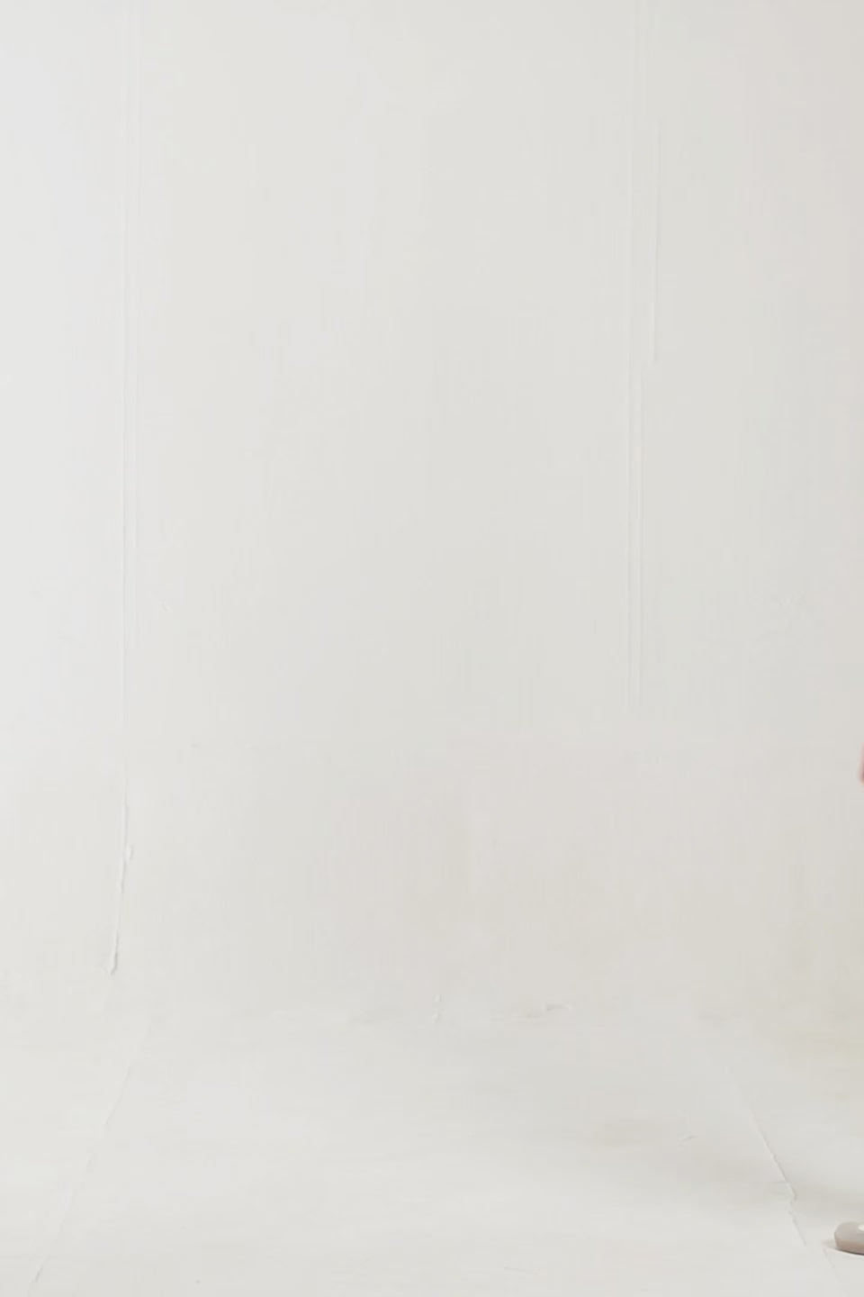 Relaxed Color Block Sweatshirt - Cougar Clothing