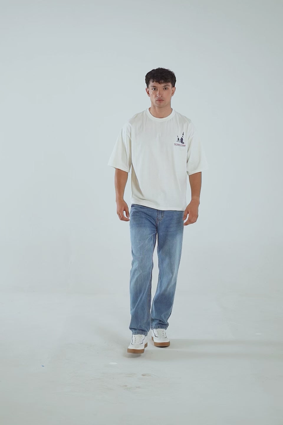 Boxy Graphic T-Shirt - Cougar Clothing