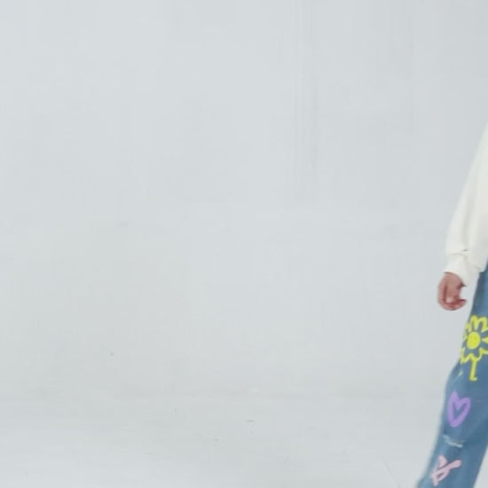 Daybreak Daisy Sweatshirt - Cougar Clothing