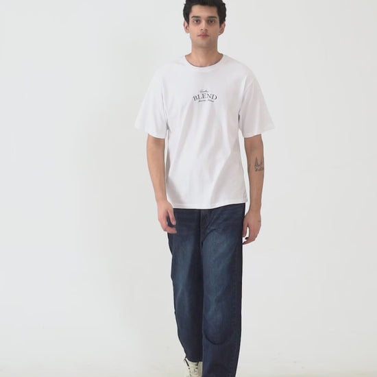 Relaxed Graphic T-Shirt - Cougar Clothing
